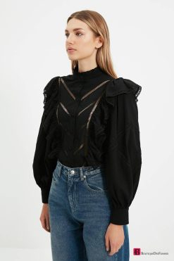 Black Accessory Detailed Shirt