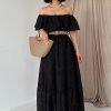 Black Embroidering Shoulder Dress - Boutique Des Femmes