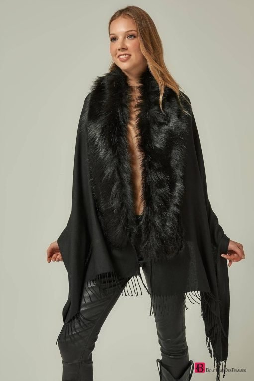 Black Simple Fur Poncho - Boutique Des Femmes