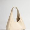 Cream Leather Zippered Shoulder Bag - Boutique Des Femmes