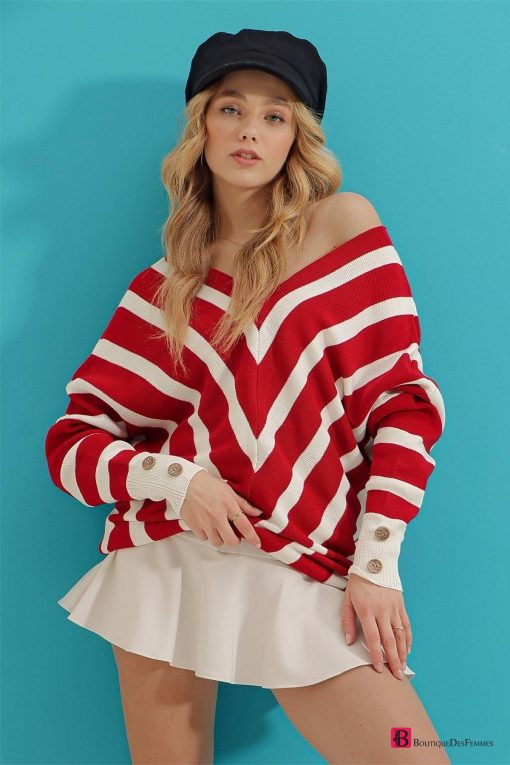 Red & White V-Neck Sweater - Boutique Des Femmes