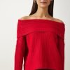 Red Madonna Neck Sweater - Boutique Des Femmes