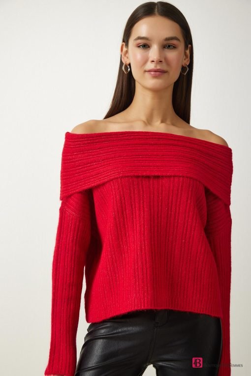 Red Madonna Neck Sweater - Boutique Des Femmes