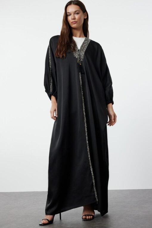 Black Accessory Woven Abaya & Jalabiya