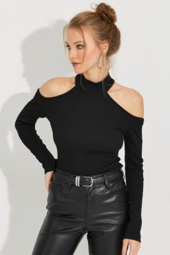 Black Off-Shoulder Blouse