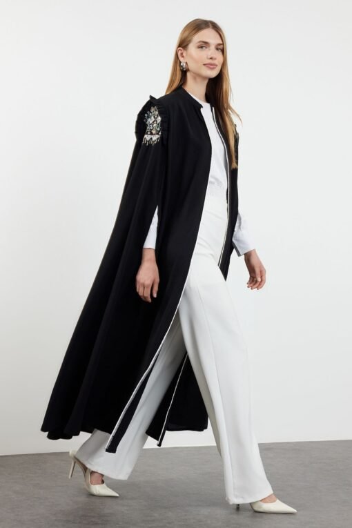 Black Woven Cape & Abaya