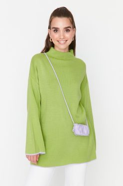 Green Collar Knitwear Sweater